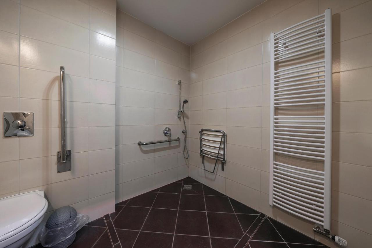 Hotel Astory פלזן מראה חיצוני תמונה