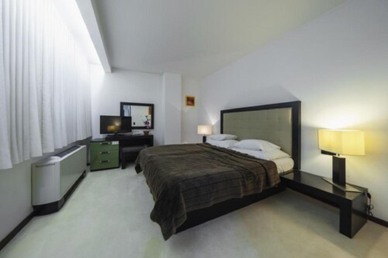 Hotel Astory פלזן מראה חיצוני תמונה