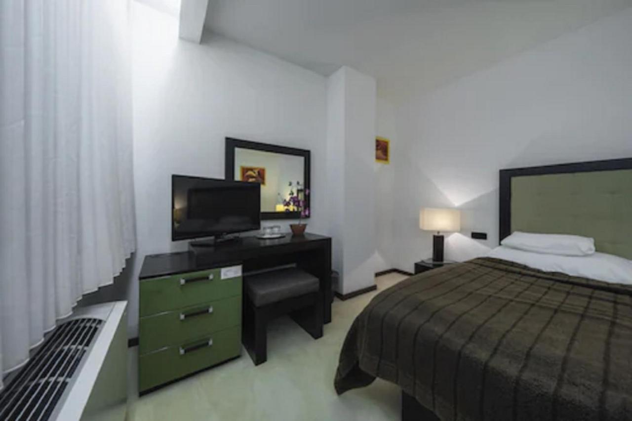 Hotel Astory פלזן מראה חיצוני תמונה