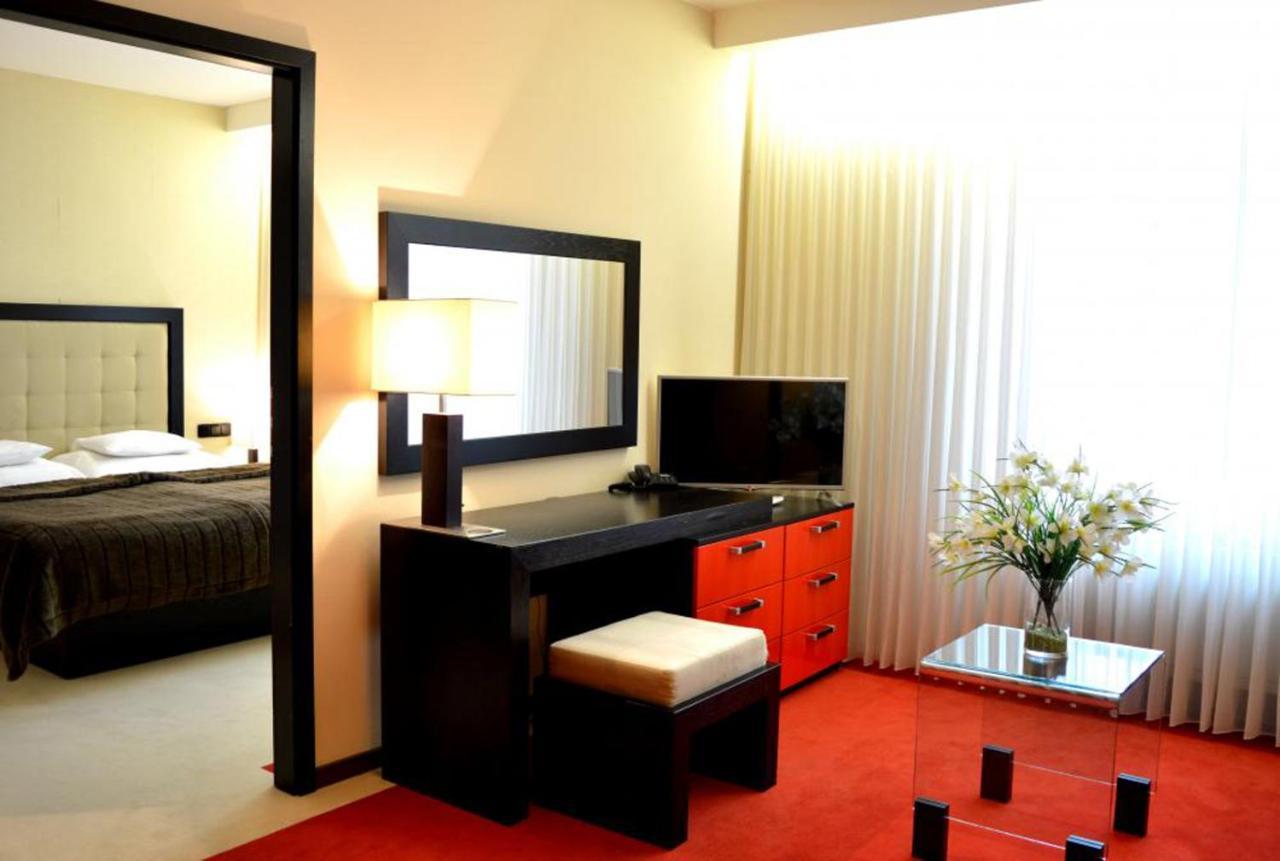 Hotel Astory פלזן מראה חיצוני תמונה
