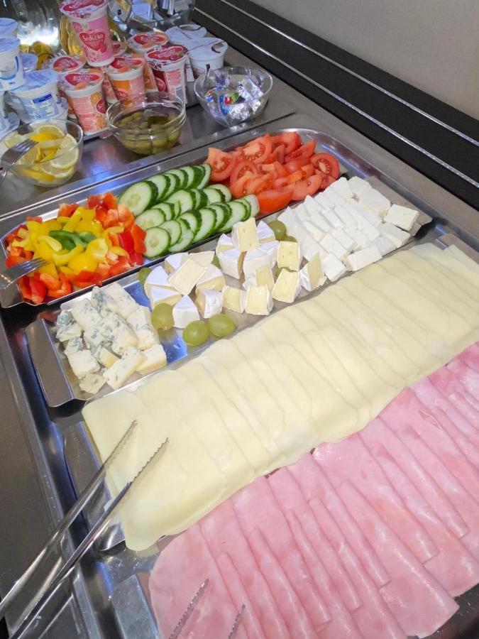 Hotel Astory פלזן מראה חיצוני תמונה
