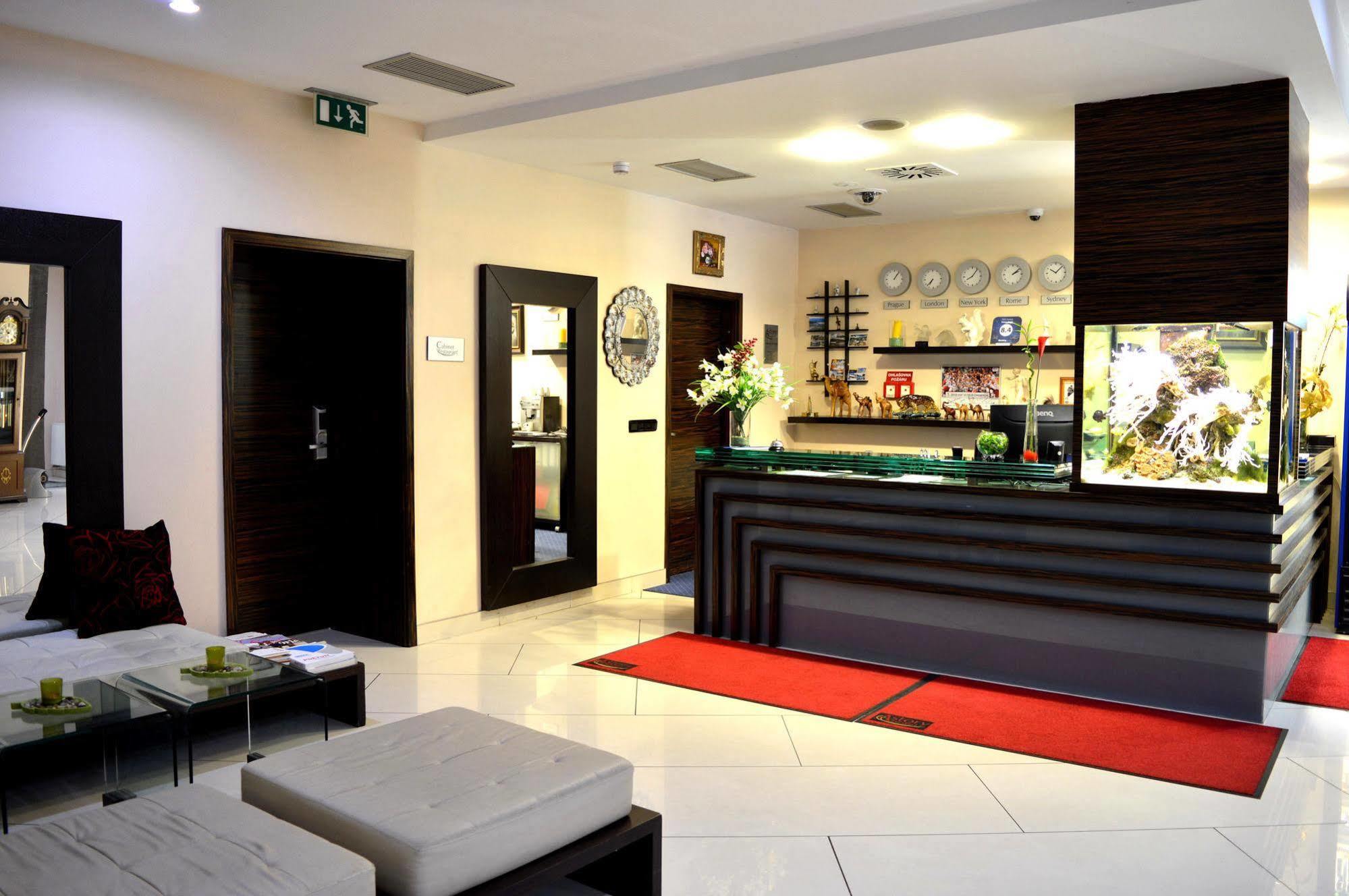 Hotel Astory פלזן מראה חיצוני תמונה